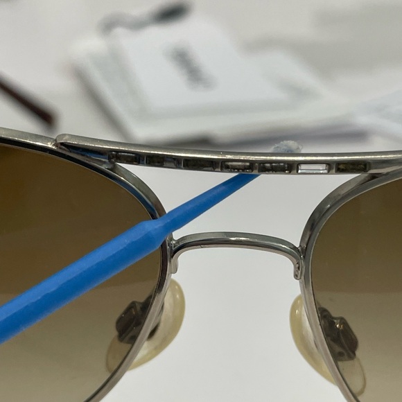 Chanel aviator sunglasses - Picture 10 of 13